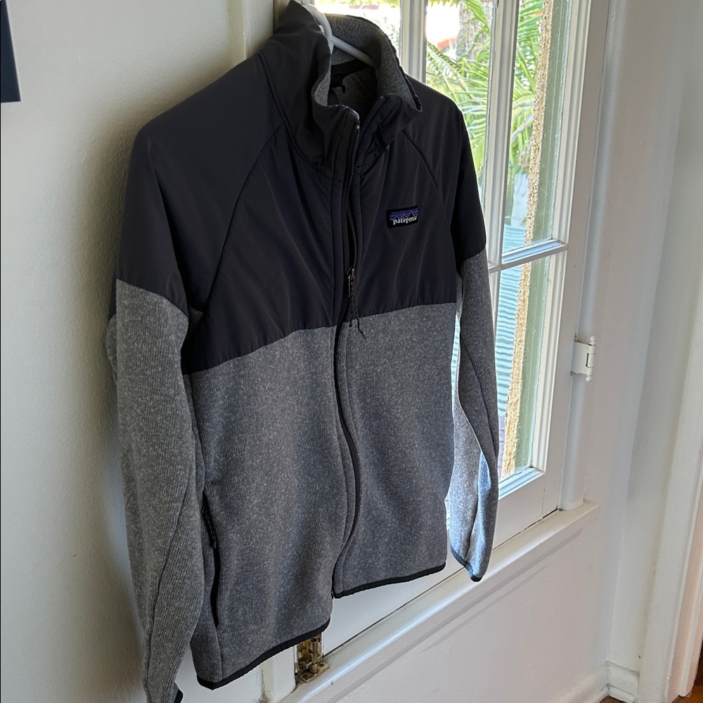 Patagonia Kids' Black and Gray Lightweight Jacket